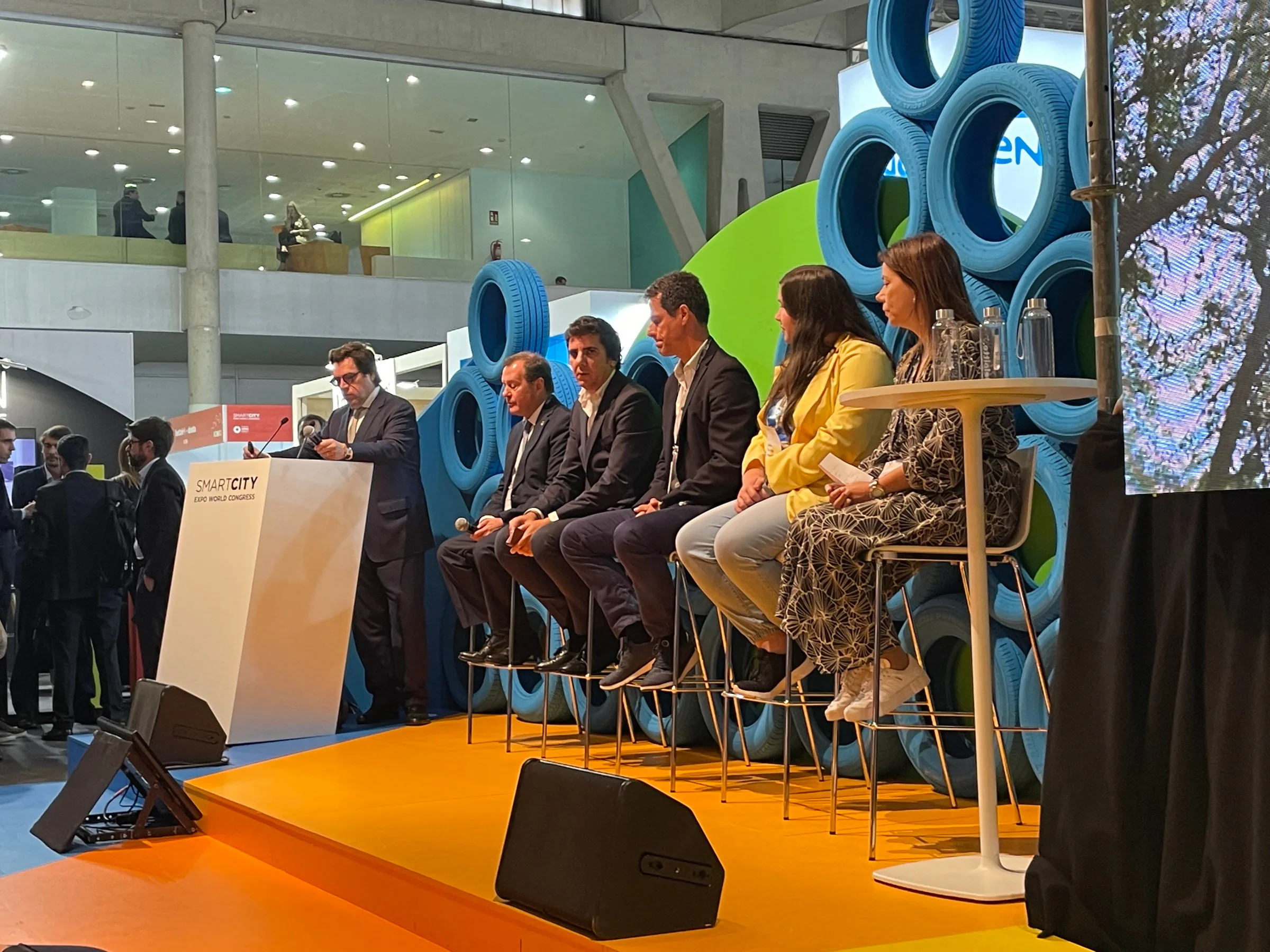 Vasco Pinheiro in the "Portugal Makes Sense" panel moderated by Miguel Neto, Dead of NOVA IMS.